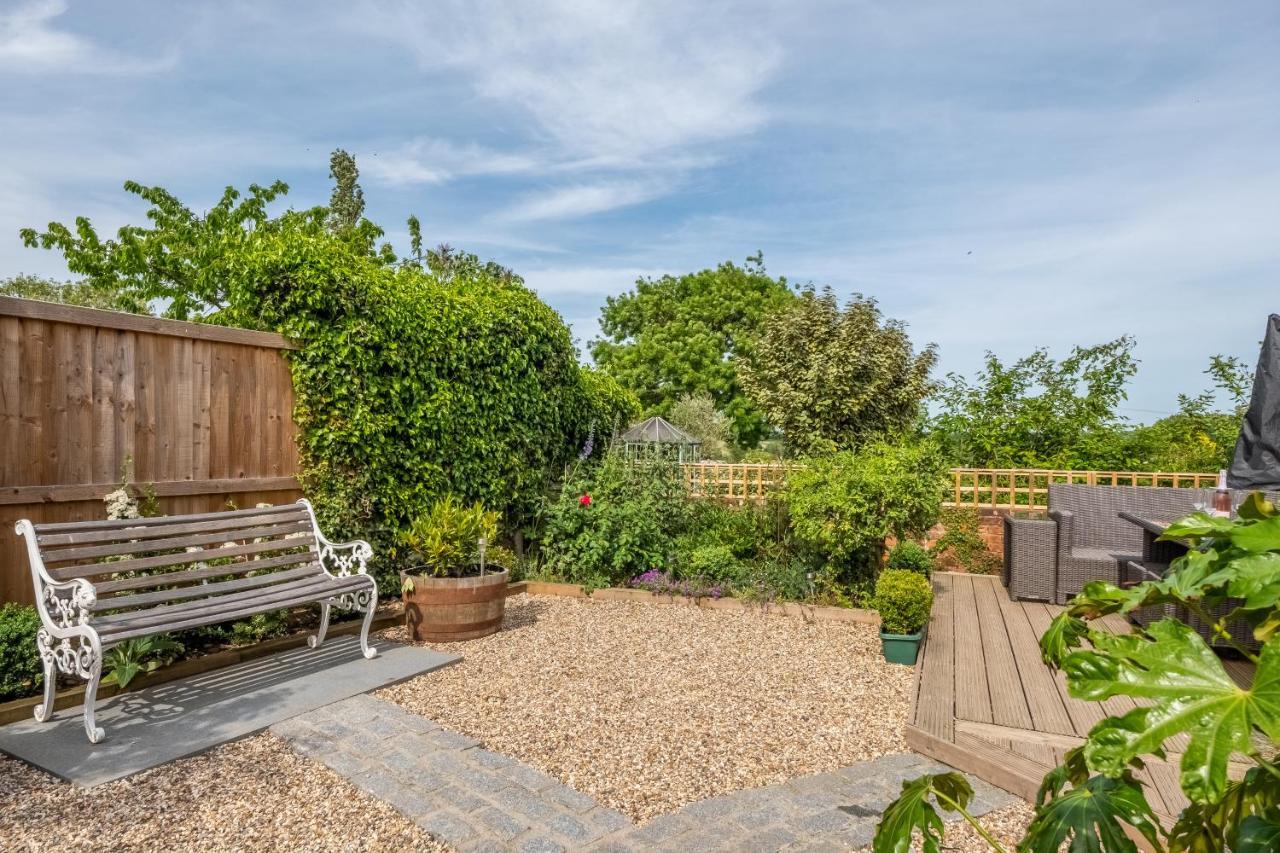 Immaculate Luxury Retreat In Pretty Village With Great Pubs - Box Valley Cottage Stoke-by-Nayland Exterior foto